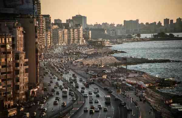 مصر.. الأرصاد تحذر من سيول وأمطار رعدية في عدة مناطق